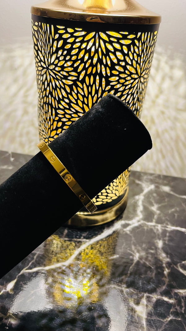 Classic Screw Design Gold Cuff Bracelet